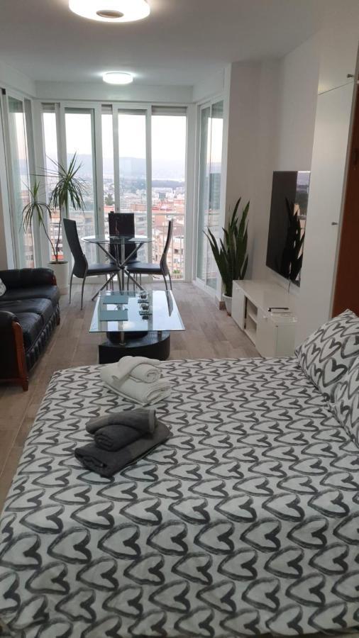Apartmán Nuevo Estudio, Recien Reformado, Wifi, Centro De Torremolinos Exteriér fotografie
